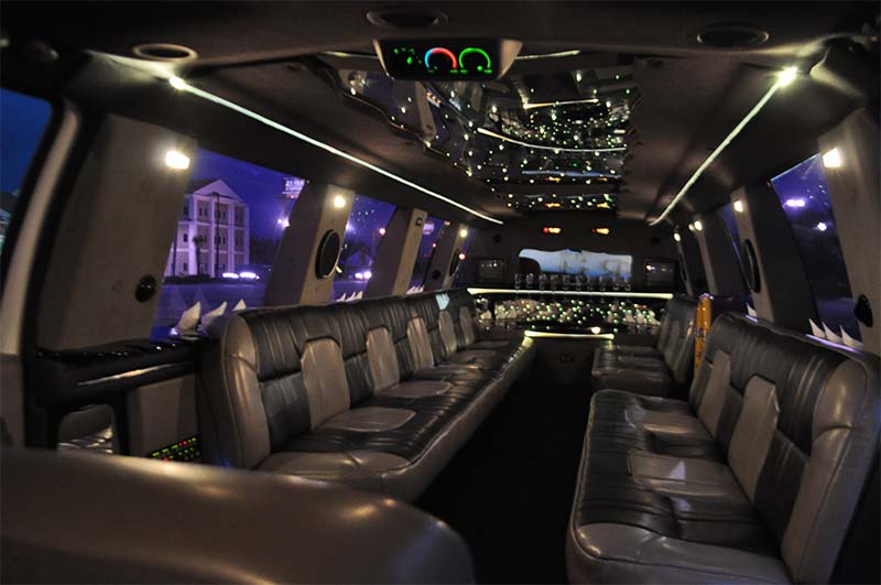 Super Stretch Excursion Interior